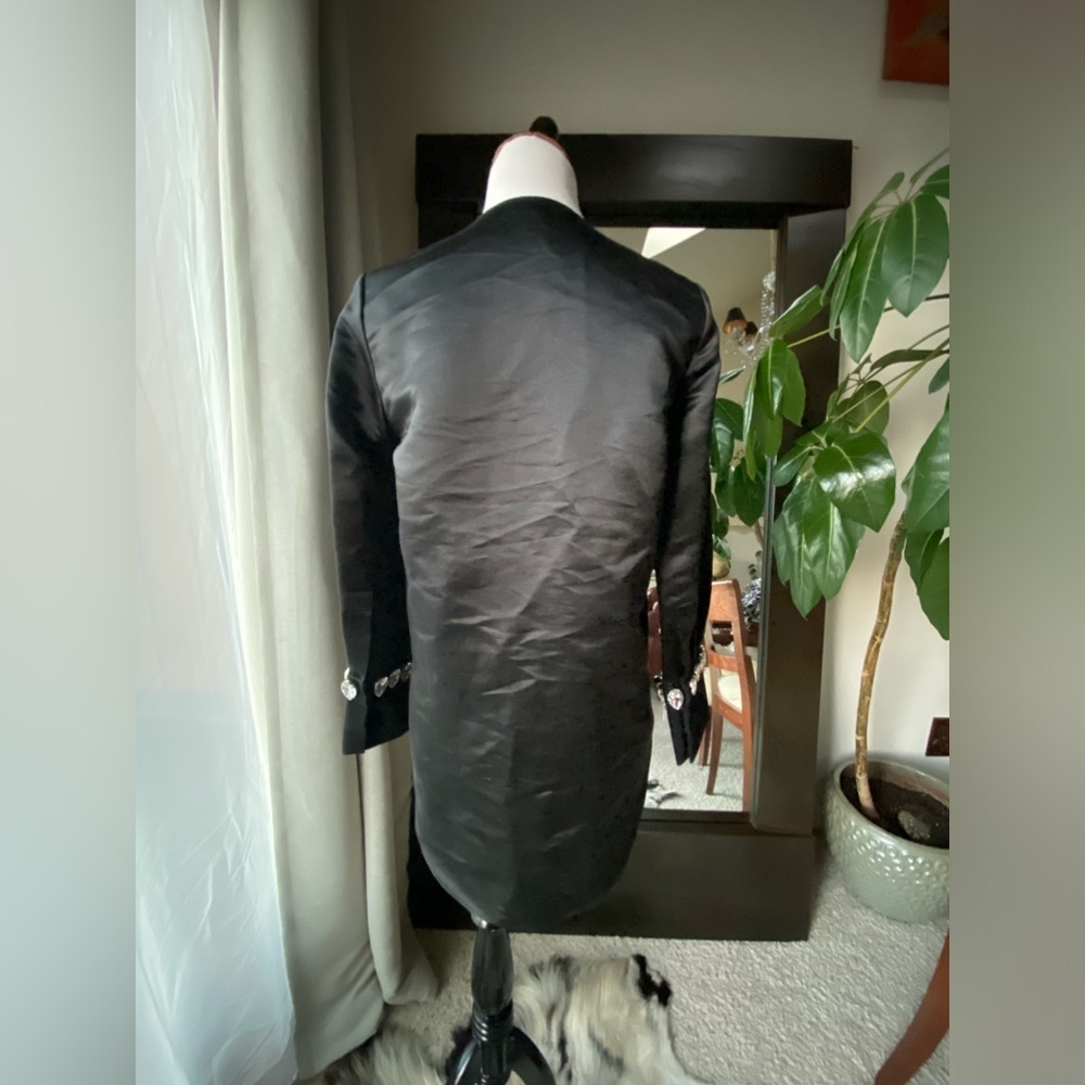 ✨ Chic Black Silk Thomas Wylde Coat with Crystal Detailing ✨ - Picture 7 of 9